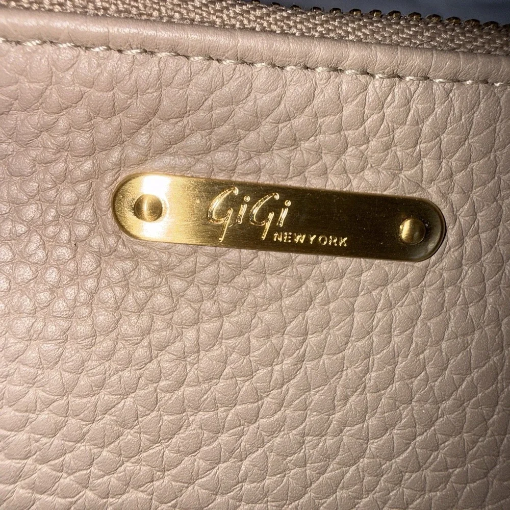 Gigi New York Taupe Tan Pebbled Leather Tassel Clutch Zip Top Pouch Gold